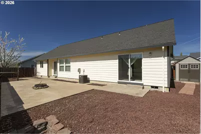 813 Alyssa Ct, Molalla, OR 97038 - Photo 26