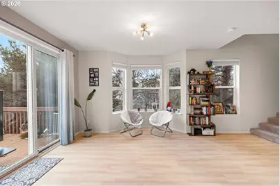 232 NE 76th Ave, Hillsboro, OR 97124 - Photo 6