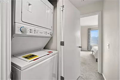 232 NE 76th Ave, Hillsboro, OR 97124 - Photo 28