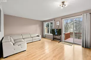 232 NE 76th Ave, Hillsboro, OR 97124 - Photo 4