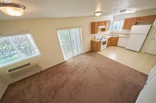 3317 SE 122nd Ave SE, Portland, OR 97236 - Photo 14