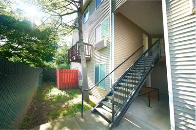 3317 SE 122nd Ave SE #9, Portland, OR 97236 - Photo 4