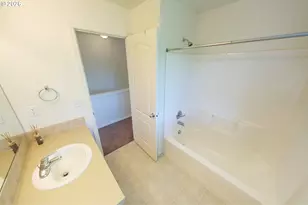 3317 SE 122nd Ave SE, Portland, OR 97236 - Photo 22