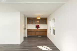 11624 SW Royal Villa Dr, Portland, OR 97224 - Photo 20