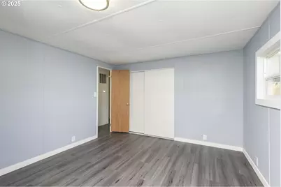 11624 SW Royal Villa Dr, Portland, OR 97224 - Photo 30