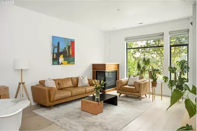 1636 NW Riverscape St, Portland, OR 97209 - Photo 8