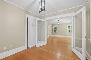 205 NW 12th St, Gresham, OR 97030 - Photo 8
