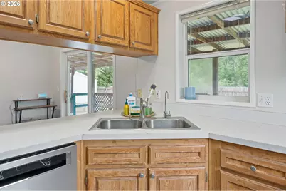 78188 Layng Rd, Cottage Grove, OR 97424 - Photo 12