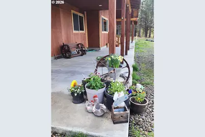 73210 Kingsbury Ln, Elgin, OR 97827 - Photo 2