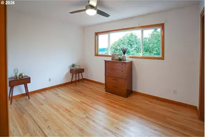 175 S 1st St, Kalama, WA 98625 - Photo 24