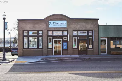 501 Deschutes Ave, Maupin, OR 97037 - Photo 22