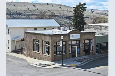 501 Deschutes Ave, Maupin, OR 97037 - Photo 24