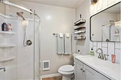 501 Deschutes Ave, Maupin, OR 97037 - Photo 12