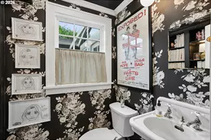 604 Van Buren St, Oregon City, OR 97045 - Photo 40