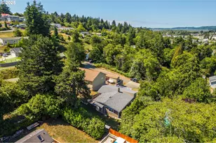 63491 2nd Street Loop, Coos Bay, OR 97420 - Photo 2