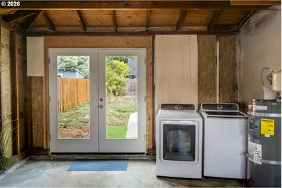 6135 SE Lambert St, Portland, OR 97206 - Photo 34