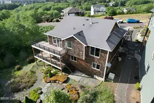 2133 Middle Fork Cir, Seaside, OR 97138 - Photo 12