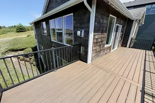 2133 Middle Fork Cir, Seaside, OR 97138 - Photo 16
