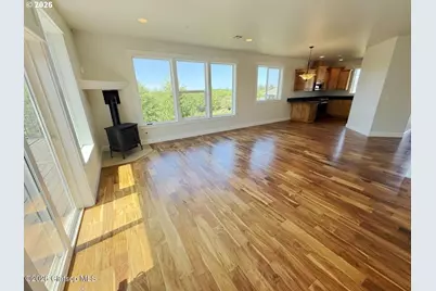 2133 Middle Fork Cir, Seaside, OR 97138 - Photo 20