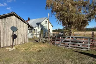 247 Troh Ln, Glenwood, WA 98619 - Photo 6