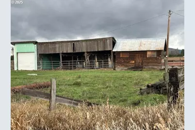 247 Troh Lane, Glenwood, WA 98619 - Photo 18