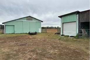 247 Troh Ln, Glenwood, WA 98619 - Photo 2