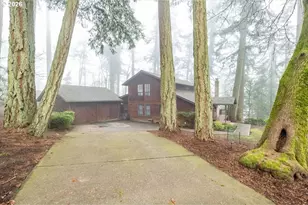 1330 NE Linnwood Dr, Albany, OR 97322 - Photo 2