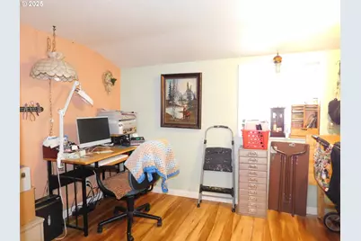 416 S 10th St, Cottage Grove, OR 97424 - Photo 10