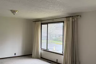 9255 SW 130th Ave, Beaverton, OR 97008 - Photo 4