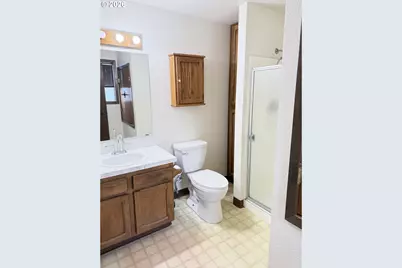 9255 SW 130th Ave, Beaverton, OR 97008 - Photo 16