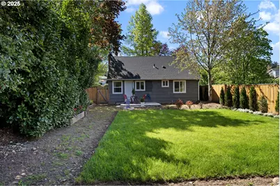 12311 SE Ramona St, Portland, OR 97236 - Photo 40