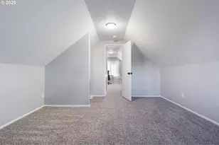 12311 SE Ramona St, Portland, OR 97236 - Photo 32