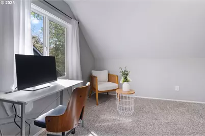 12311 SE Ramona St, Portland, OR 97236 - Photo 16