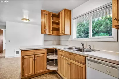 3420 Harris St, Eugene, OR 97405 - Photo 28