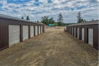 93697 Storage Dr, North Bend, OR 97459 - Photo 8