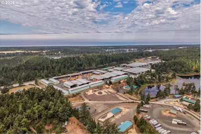 93697 Storage Dr, North Bend, OR 97459 - Photo 20