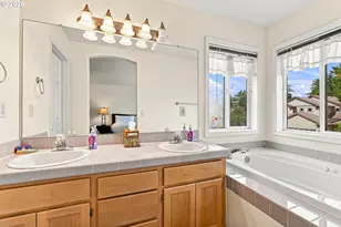 16422 NE Fremont St, Portland, OR 97230 - Photo 26