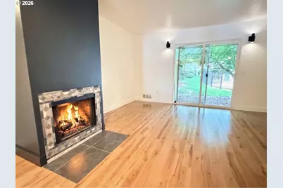 547 N Hayden Bay Dr #27, Portland, OR 97217 - Photo 2
