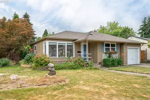 612 NW 13th St, McMinnville, OR 97128 - Photo 2