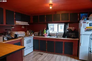 5335 Daisy St, Springfield, OR 97478 - Photo 14