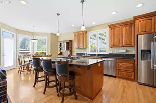 1385 NE 12th Ave, Canby, OR 97013 - Photo 2