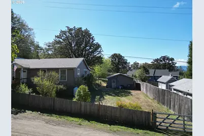 421 Wells Rd, Oakland, OR 97462 - Photo 34