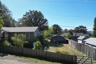 421 Wells Rd, Oakland, OR 97462 - Photo 34