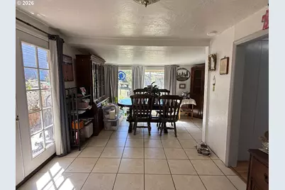 421 Wells Rd, Oakland, OR 97462 - Photo 6