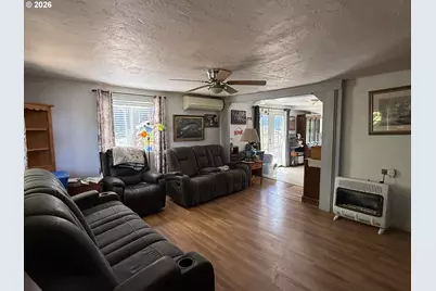 421 Wells Rd, Oakland, OR 97462 - Photo 14