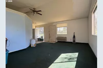 421 Wells Rd, Oakland, OR 97462 - Photo 42