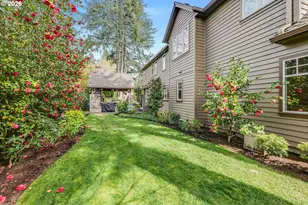 19317 Lorna Ln, Lake Oswego, OR 97035 - Photo 32