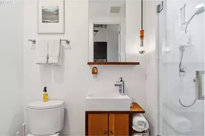 306 Columbia St, Hood River, OR 97031 - Photo 20