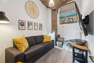 306 Columbia St, Hood River, OR 97031 - Photo 18