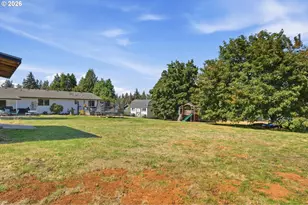 21880 S Somerset Dr, Oregon City, OR 97045 - Photo 36